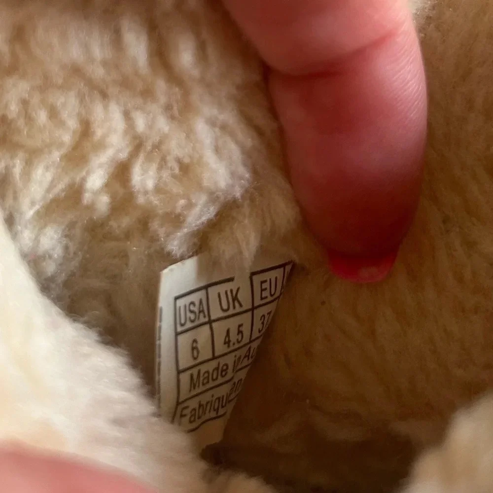 Ugg Glow In The Dark Boots - Picture 5 of 5